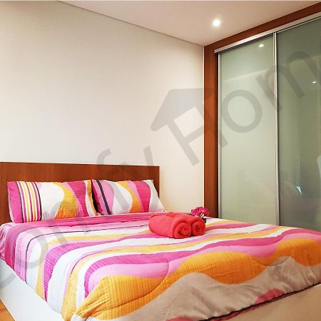 Klcc Service Suites By Home Sweet Home Kuala Lumpur Exterior foto